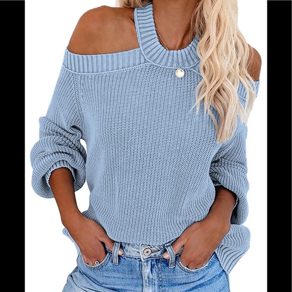 Sweaters - 🆕Halter Neck Lantern Sleeve Backless Knit Sweater